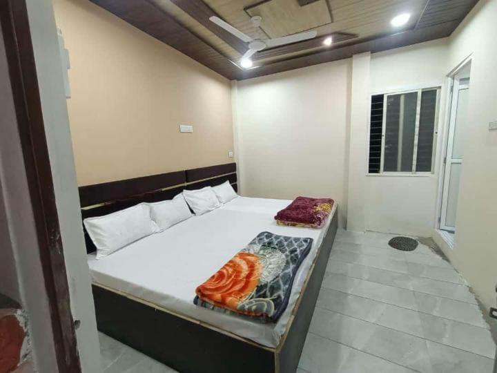 Hotel Rolex Ujjain Exterior photo